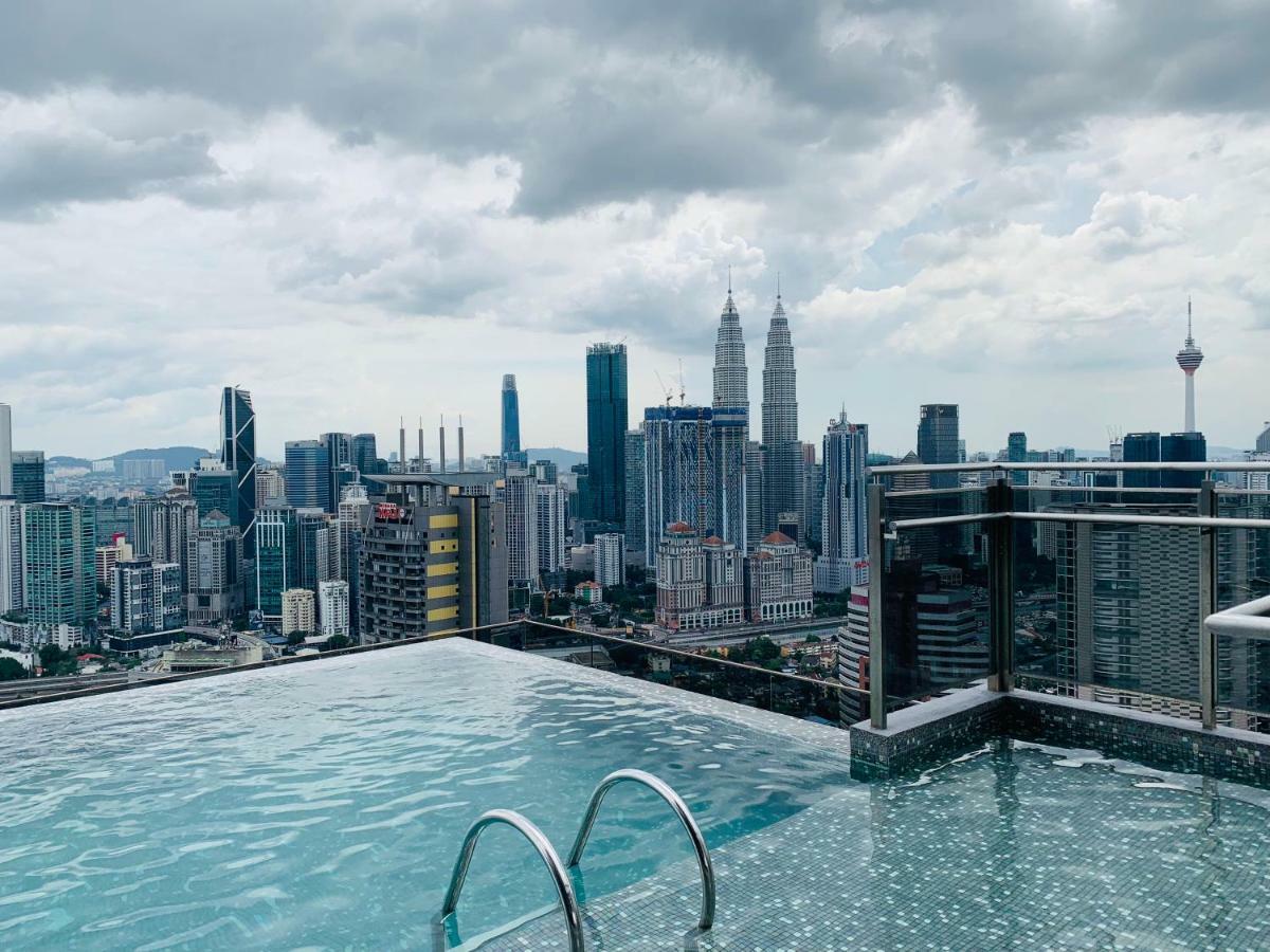 Expressionz Suite Klcc By De Space Куала Лумпур Екстериор снимка
